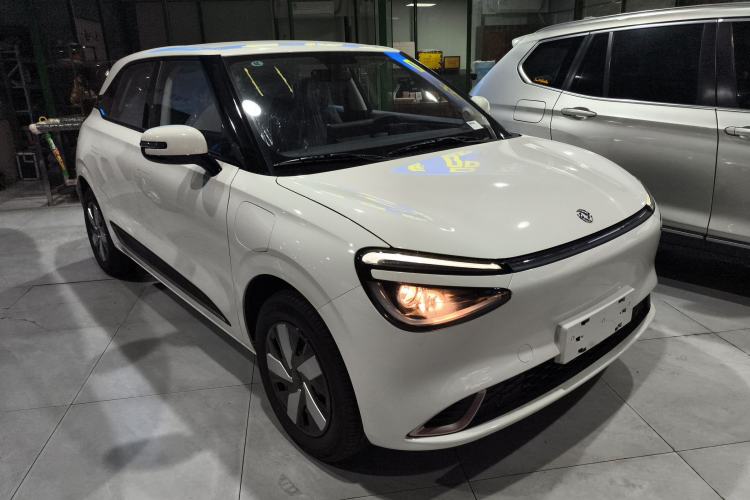 Used Dongfeng NAMMI 01 
