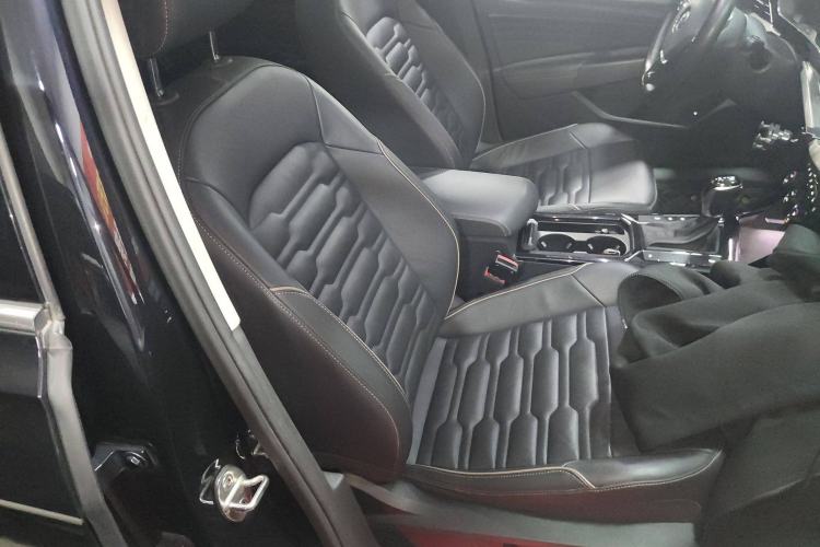 Used Volkswagen Passat 2019 330TSI Elite Edition China VI
