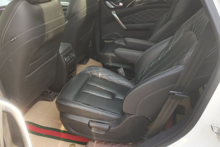 Used JETOUR X95 2020 1.6T DCT Love Pro Edition 6-Seater
