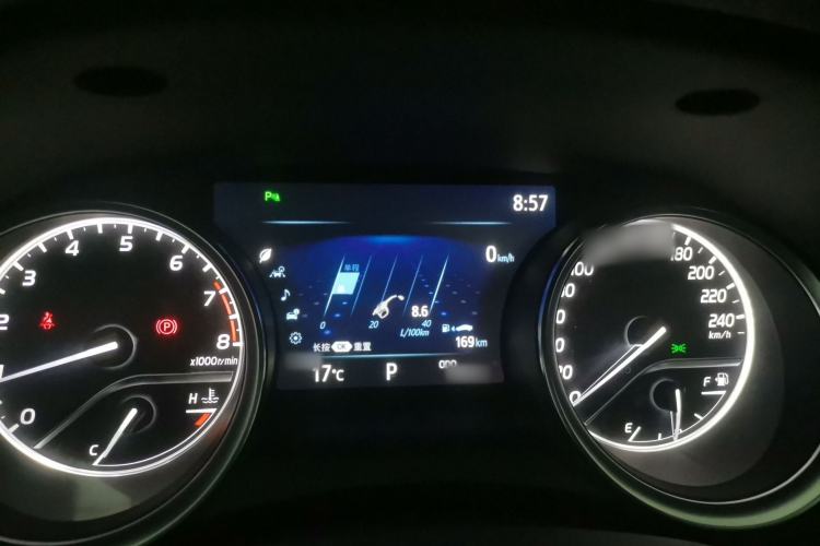 Used Toyota Camry 2019 Revised Version 2.0G Luxury Edition
