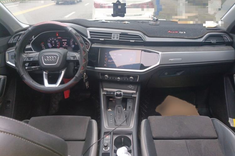 Used Audi Q3 2022 35 TFSI Progressive Dynamic Edition