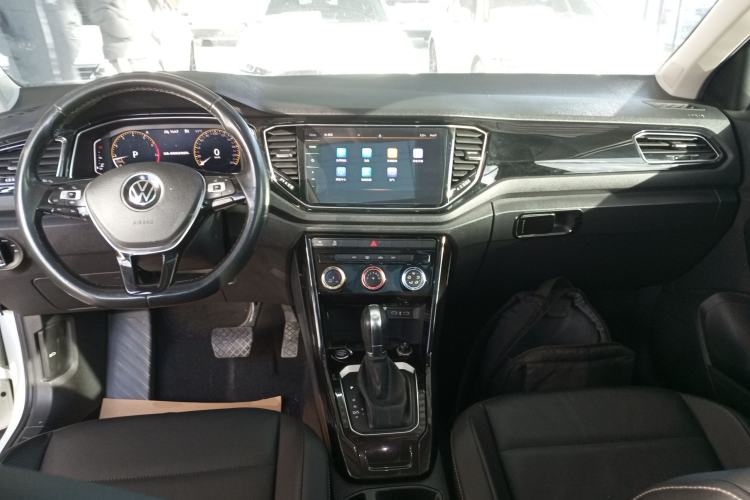 Used Volkswagen T-ROC 2021 280TSI DSG Two-Wheel Drive Comfort Connect Edition
