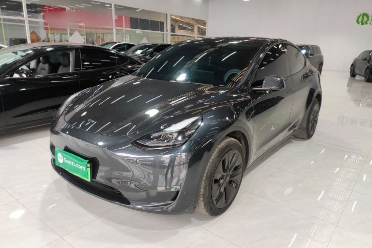 Used Tesla Model Y 2024 Long-Range All-Wheel-Drive Version