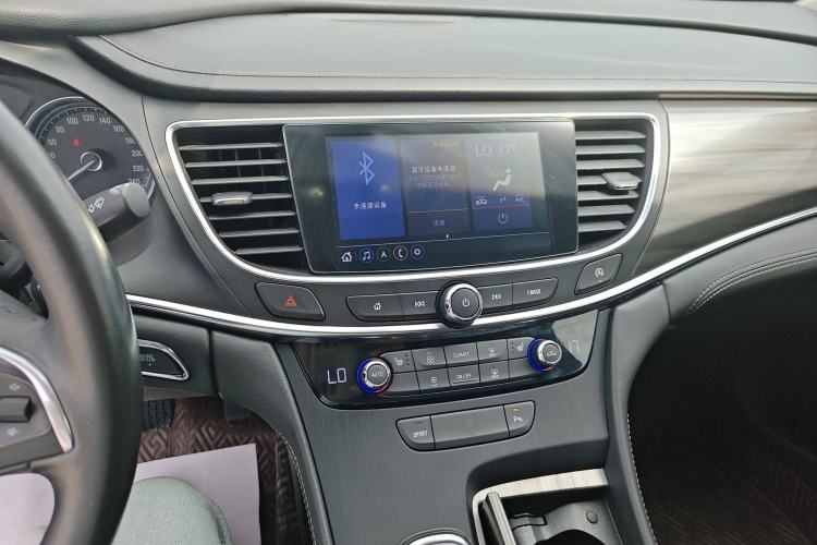 Used Buick LaCrosse 2021 652T Luxury Model
