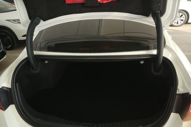 Used Hongqi H5 2019 30TD Smart Connect Dynamic Edition
