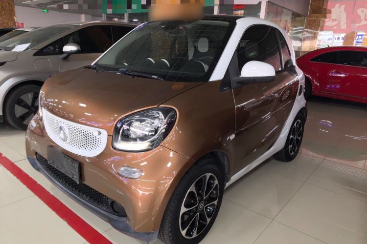 Used  fortwo 2015 1.0L 52 kW Hardtop Passion Edition
