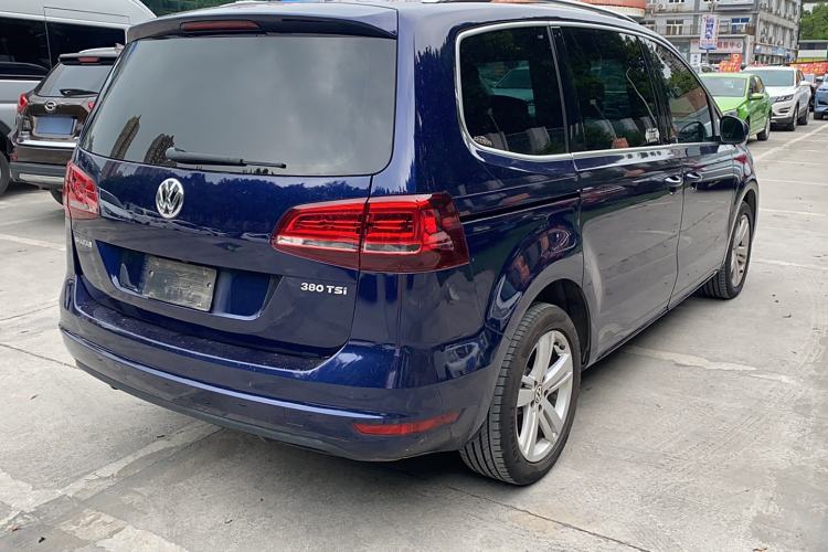 Used Volkswagen Sharan 2018 Revised Version 380TSI Comfort Edition 7-Seater
