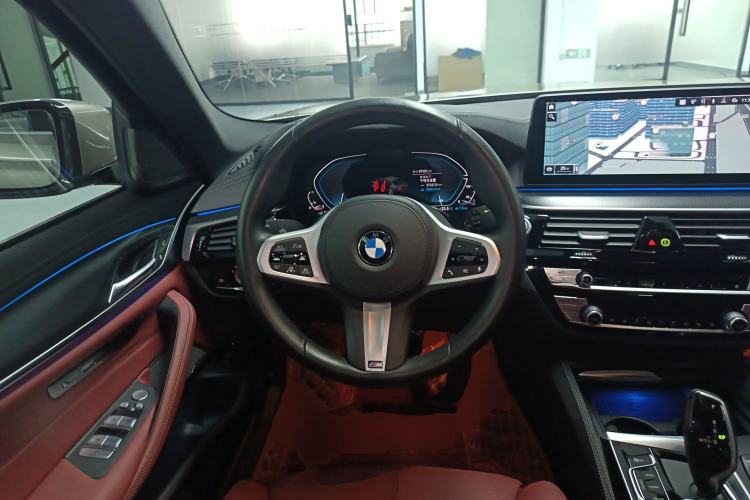 Used BMW 5 Series New Energy 2021 535Le Pioneer Edition M Sport Package
