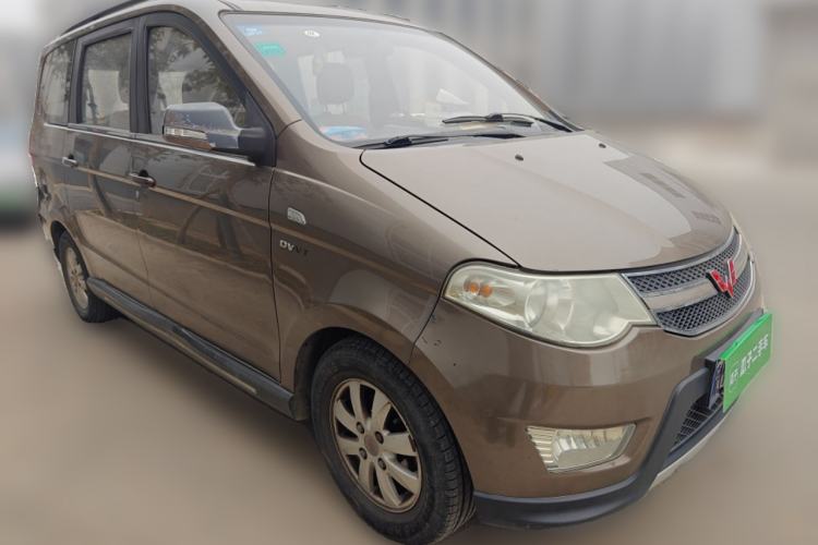 Used Wuling Hongguang 2013 1.5L S Luxury Model
