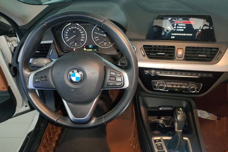 Used BMW 1 Series 2017 118i Fashion Model
