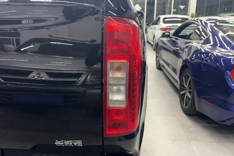 Used Great Wall Poer 2021 2.0T Commercial Version Automatic Diesel Two-Wheel Drive Elite Trim with Long Bed – GW4D20M
