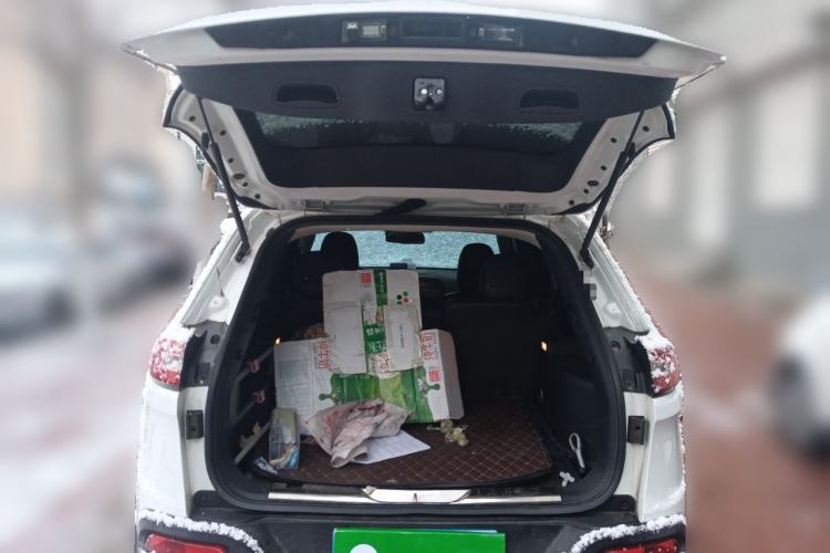 Used  Cherokee 2016 2.4L Professional Edition
