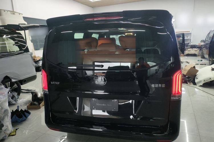 Used Mercedes-Benz Vito 2024 2.0T Elite Version 7 Seats
