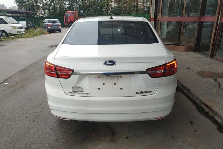 Used Ford Escort 2017 Happiness Edition 1.5L Automatic Fashion Version
