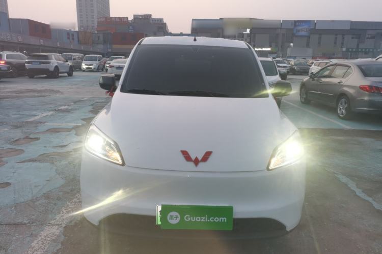 Used Wuling Hongguang New Energy 2024 All-Electric Model 300KM Standard Version
