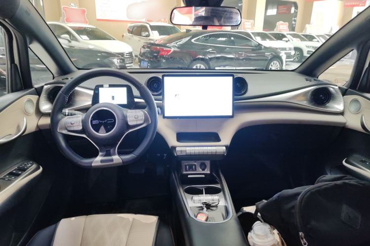 Used BYD Dolphin 2023 420 km Fashion Edition