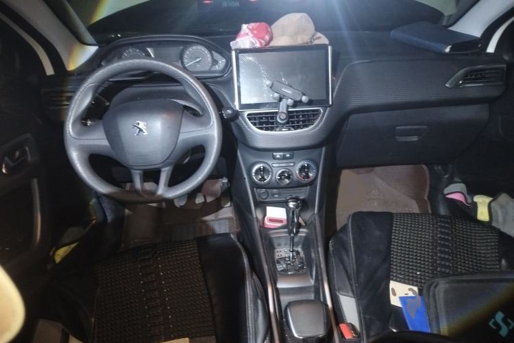 Used Peugeot 2008 2015 1.6L Automatic Playcool Edition