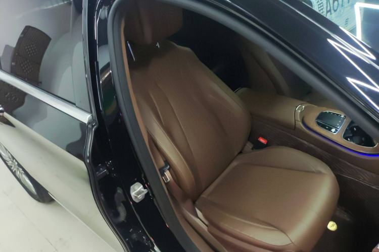 Used Mercedes-Benz E-Class 2023 E 300 L Stylish Model
