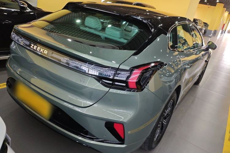 Used Zeekr 001 2025 WE Edition 100 kWh Rear-Wheel Drive