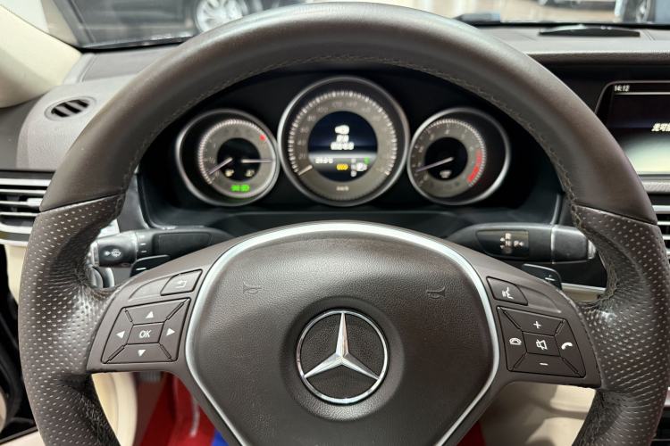 Used Mercedes-Benz E-Class 2015 Revised E 260 L Sporty and Stylish Edition
