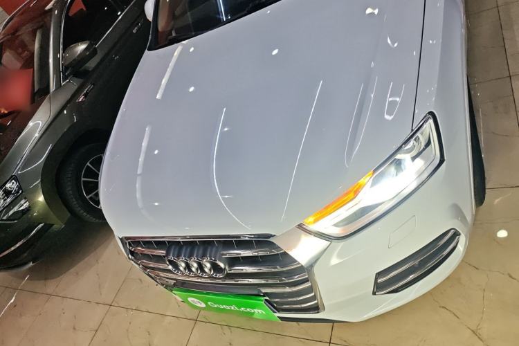 Used Audi Q3 2017 35 TFSI Fashion Model
