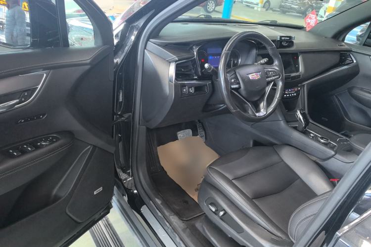 Used Cadillac XT6 2021 28T Six-Seater Four-Wheel-Drive Fashion Edition
