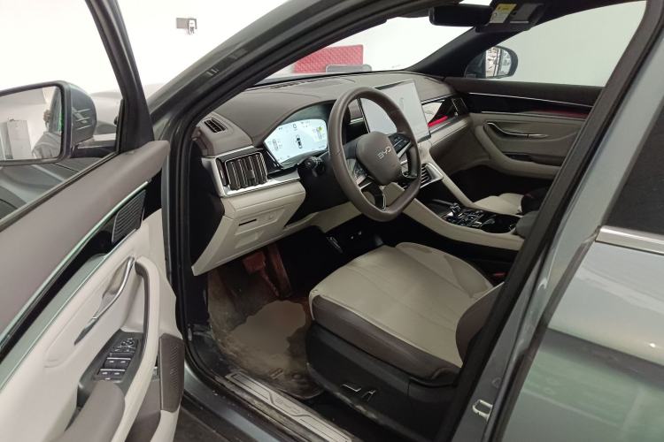 Used BYD Song PLUS New Energy 2025 EV with 605 km Range – Flagship Version
