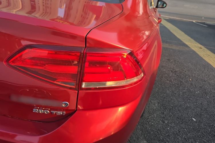 Used Volkswagen Lamando 2018 280TSI DSG Comfort Edition
