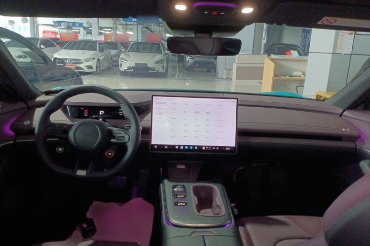 Used  SU7 2024 Rear-Drive Long-Range Intelligent Driving Version
