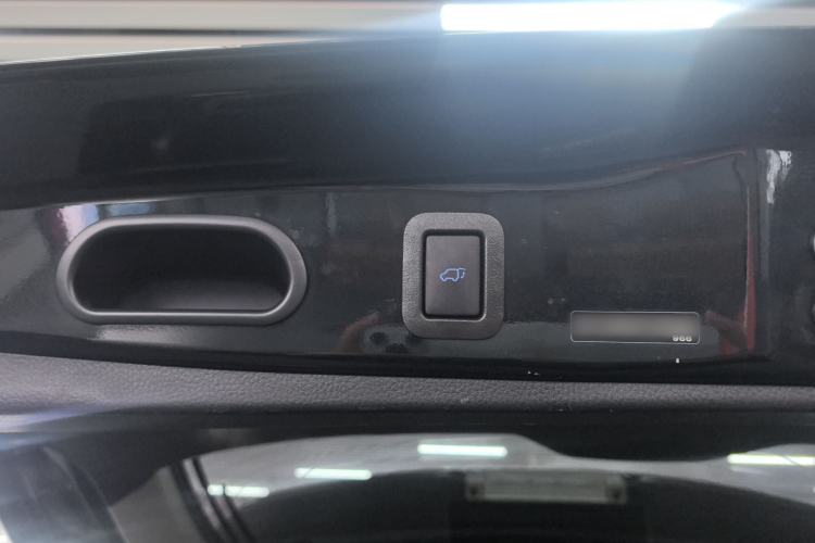 Used Toyota Highlander 2018 2.0T Four-Wheel Drive Prestige Version 7 Seats China V Emission Standard