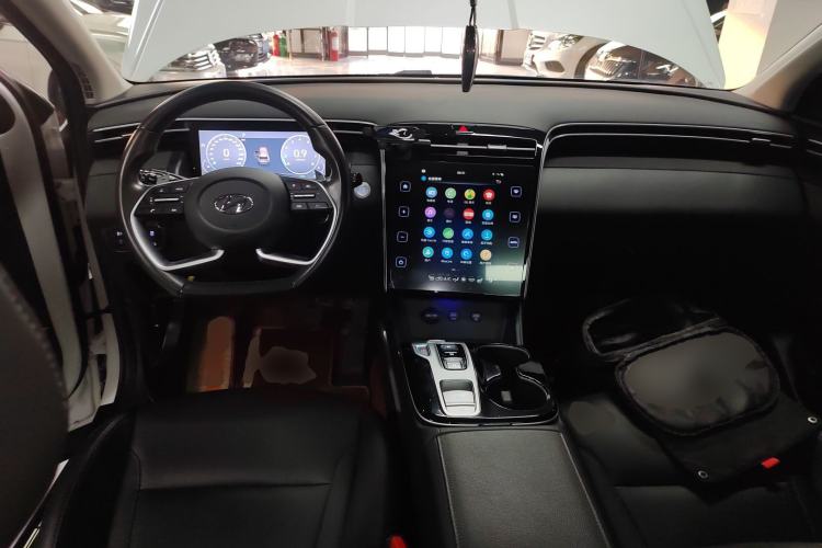 Used Hyundai Tucson 2023 Tucson L 1.5T Automatic Two-Wheel Drive LUX Prestige Edition
