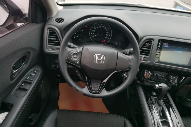Used Honda Vezel 2020 1.5L CVT Pioneer Edition
