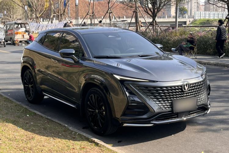 Used Changan UNI-T 2023 2nd Generation 1.5T Luxury Version
