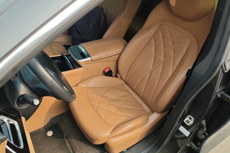 Used  R7 2023 Performance Screen Pro Edition
