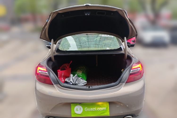 Used Buick Regal 2015 2.0L Leading Fashion Edition