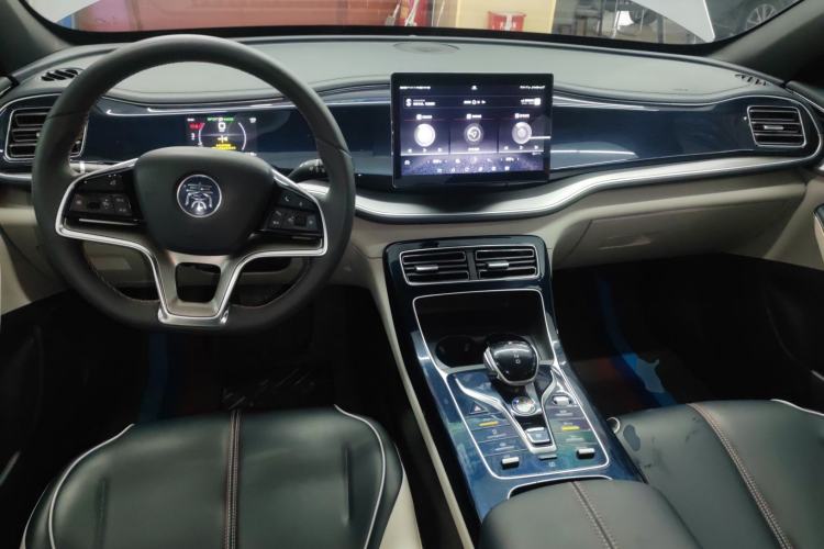 Used BYD Qin PLUS 2021 EV 400KM Luxury Model
