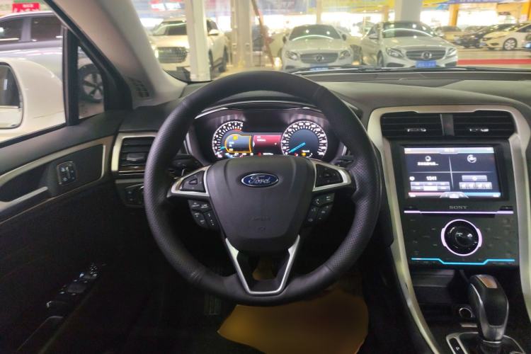 Used Ford Mondeo 2013 2.0L GTDi240 Flagship Edition
