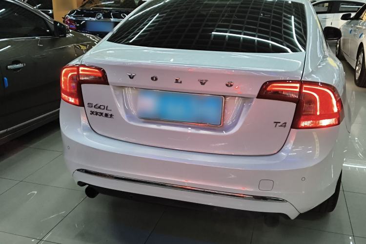 Used Volvo S60 2017 S60L T4 Smart Range Edition