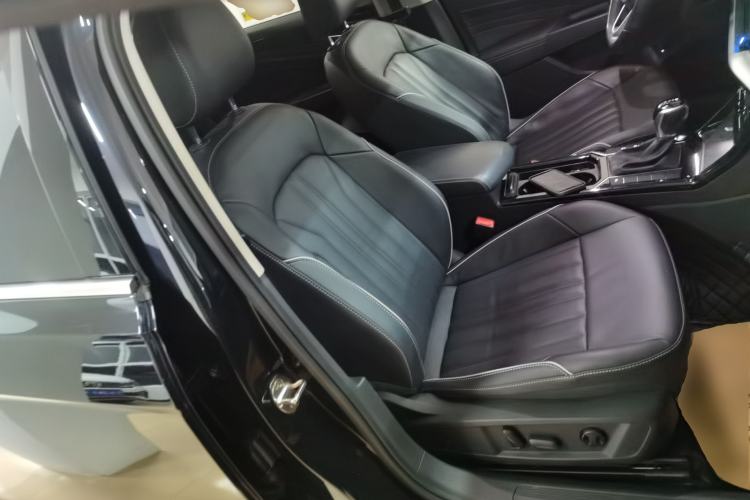 Used Volkswagen Passat 2022 330TSI Elite Edition
