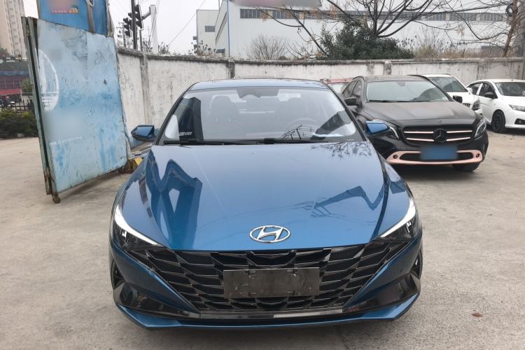 Used Hyundai Elantra 2021 1.5L CVT LUX Prestige Edition