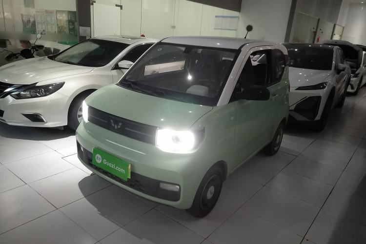 Used Wuling Hongguang MINIEV 2022 Macaron Premium Model – Lithium Ternary Battery
