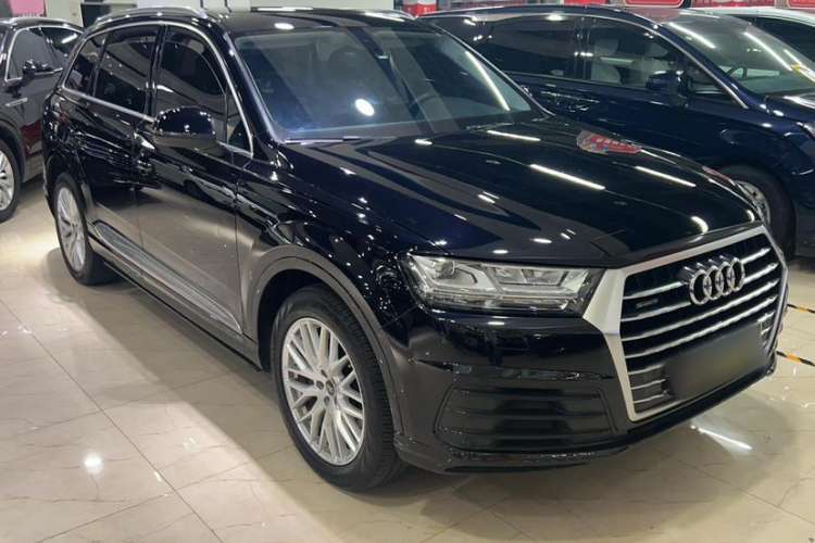 Used Audi Q7 2018 45 TFSI Technology Edition
