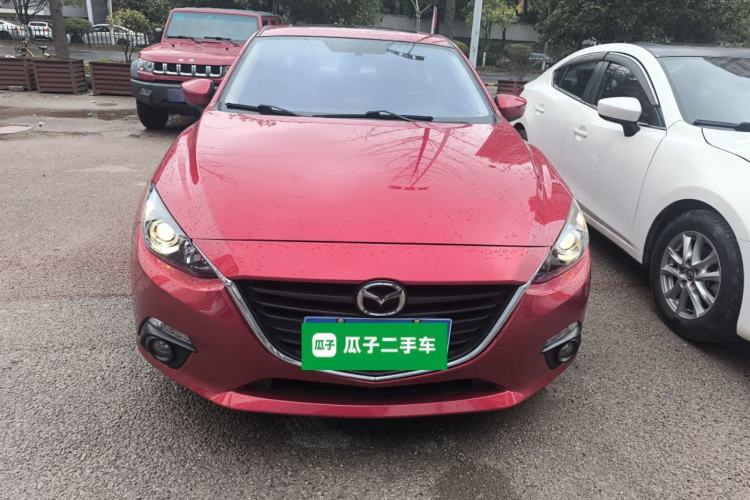 Used Mazda Mazda 3 Axela 2016 Sedan 1.5L Automatic Luxury Model
