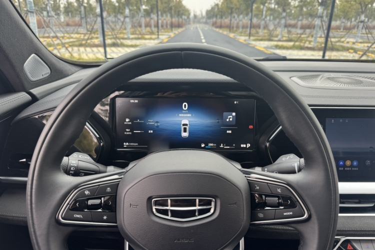 Used Geely Auto Monjaro L 2024 2.0TD High-Power Automatic Two-Wheel Drive Skyline Edition
