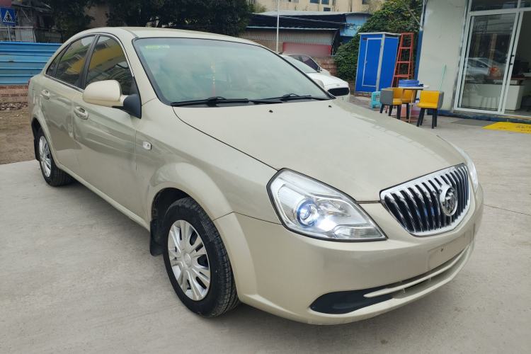 Used Buick Excelle 2015 1.5L Automatic Classic Model
