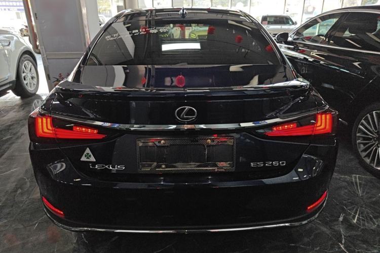 Used Lexus ES 2023 200 Excellence Edition