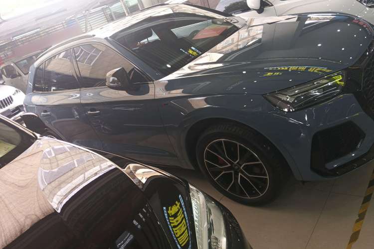 Used Audi Q5L 2022 40T RS Package Performance Model
