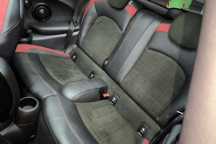 Used MINI JCW 2017 2.0T JOHN COOPER WORKS Avant-Garde
