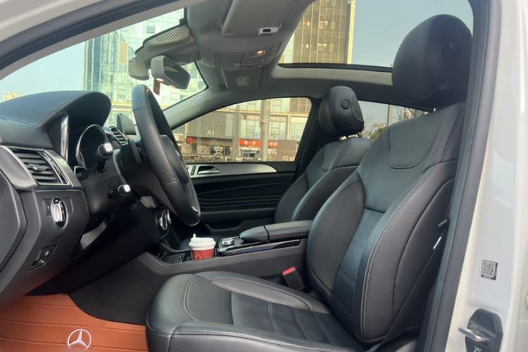 Used Mercedes-Benz GLE Coupe 2018 GLE 320 4MATIC Coupe SUV
