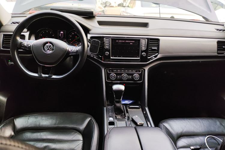 Used Volkswagen Teramont 2017 330TSI Two-Wheel-Drive Luxury Edition